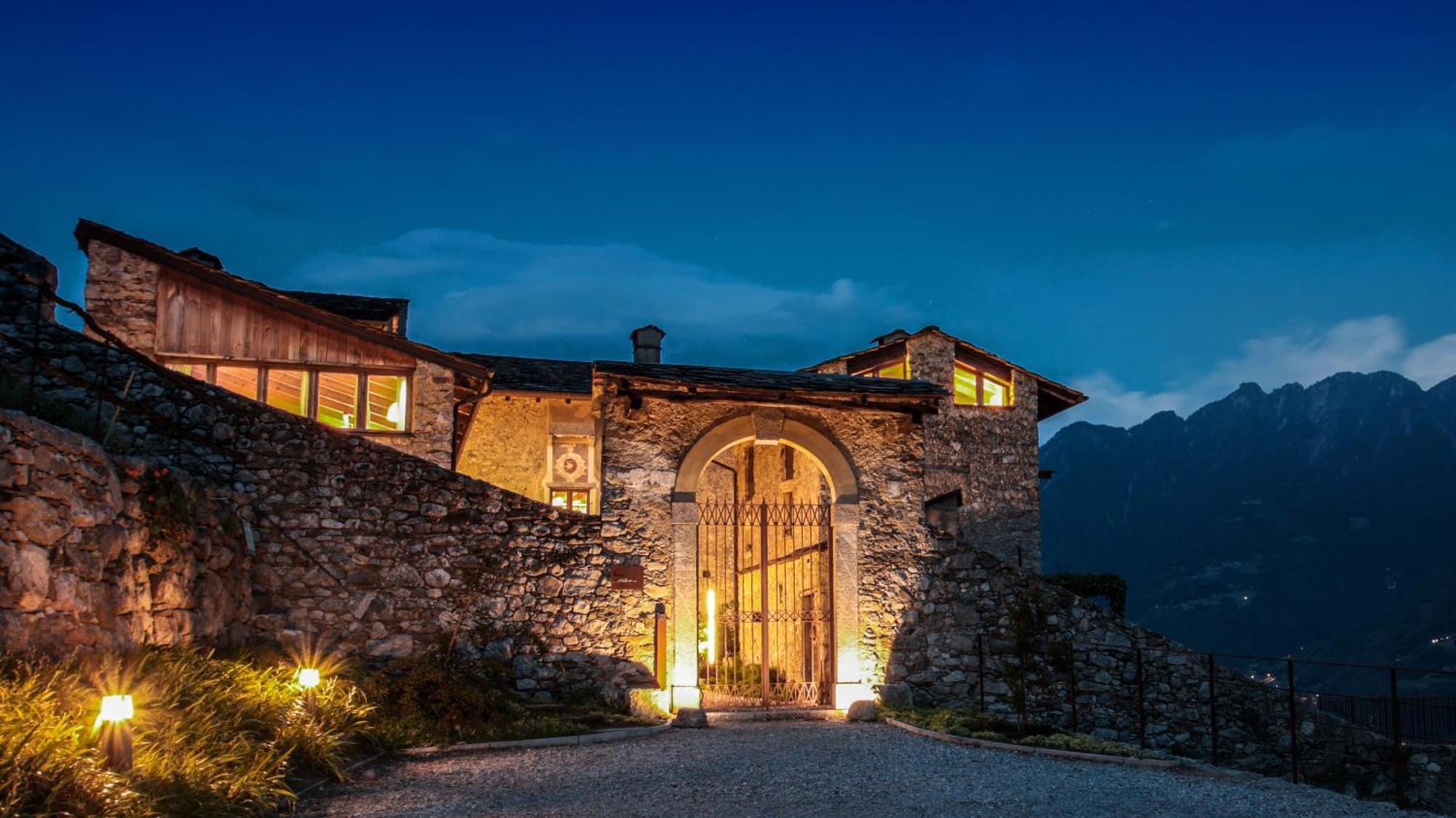 Villa Borgo Selvapiana Morbegno Exterior foto
